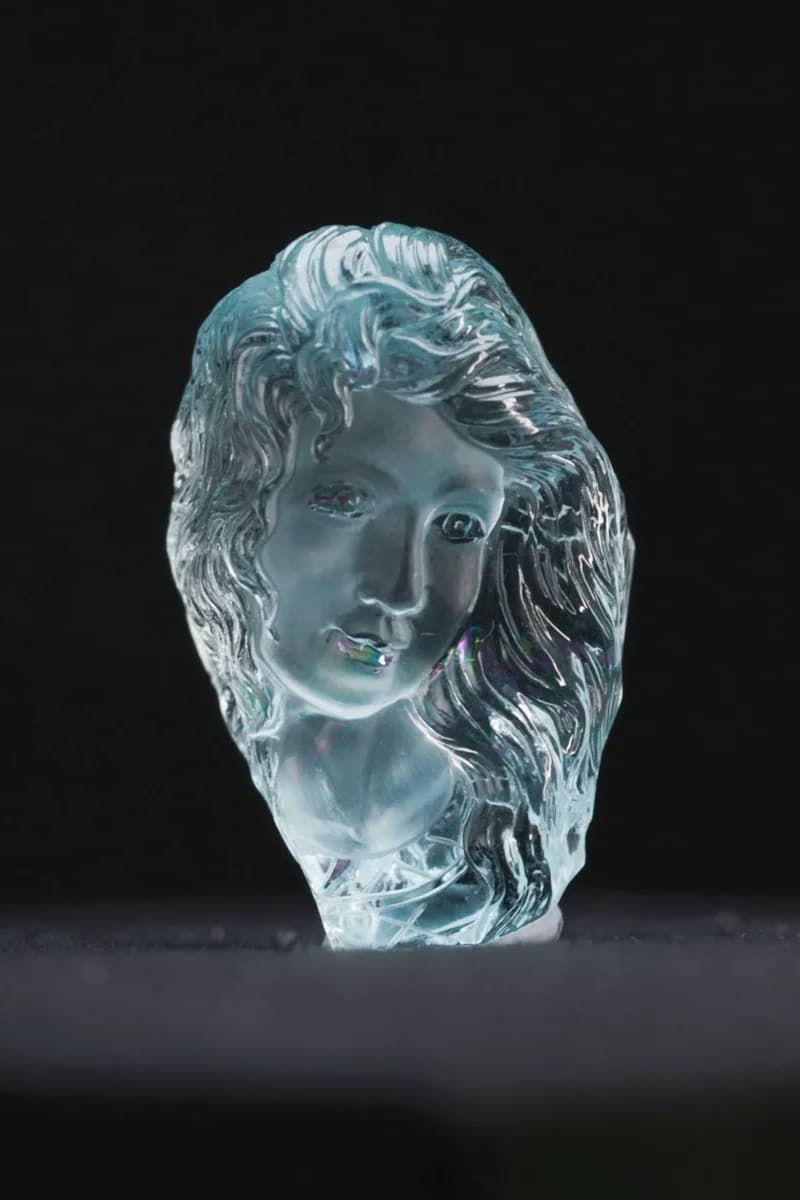 Aquamarine goddess — Aquamarine — Carvings