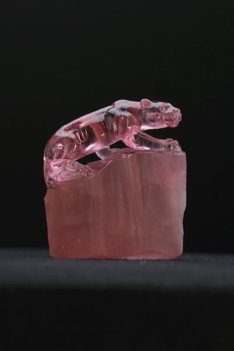 tourmaline leopard — Tourmaline — Carvings